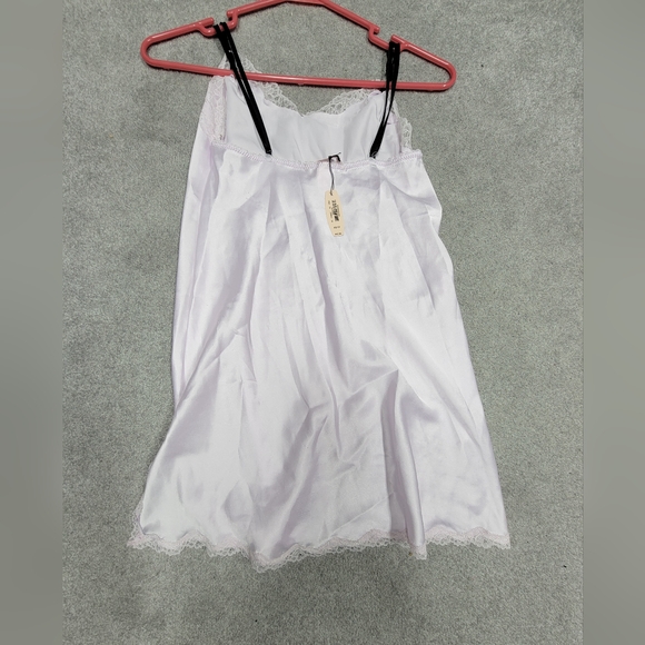 Victoria Secrets Slip - Picture 2 of 2